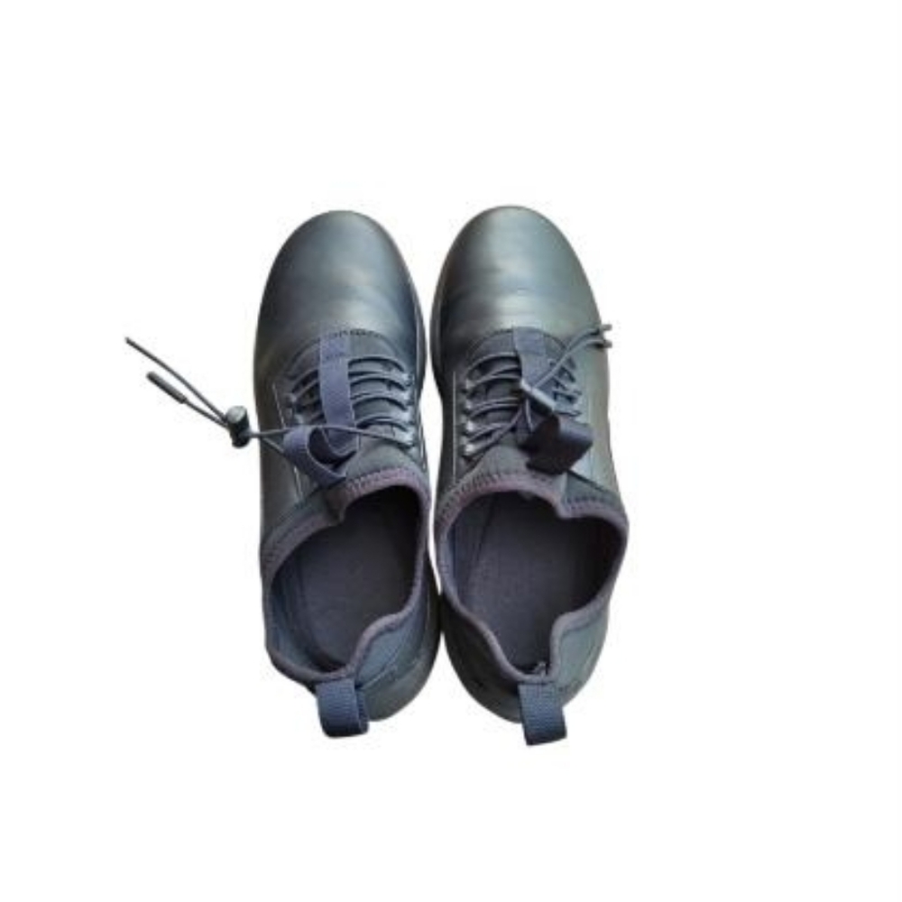 Clove Classic Core Waterpoof Black Leather Nurse Health Sneaker Men 7.5 Women 9 - Picture 8 of 9
